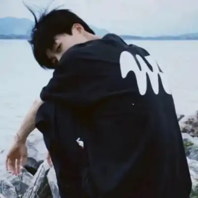 周雨泽
